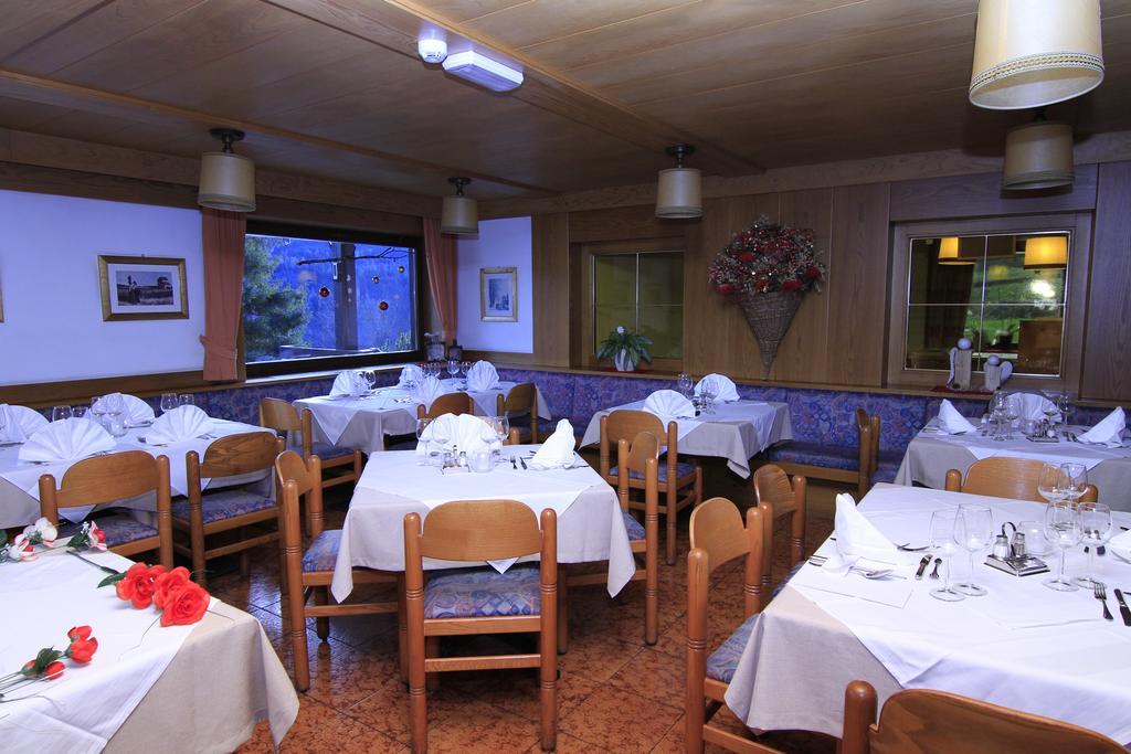 Hotel Panorama Cavalese Extérieur photo