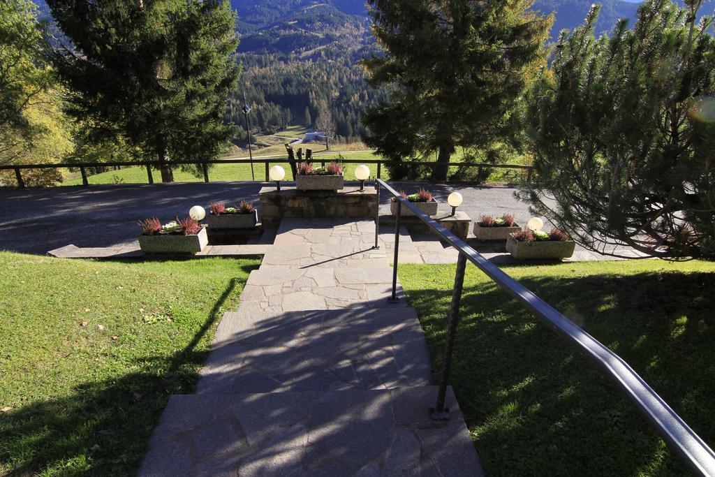 Hotel Panorama Cavalese Extérieur photo